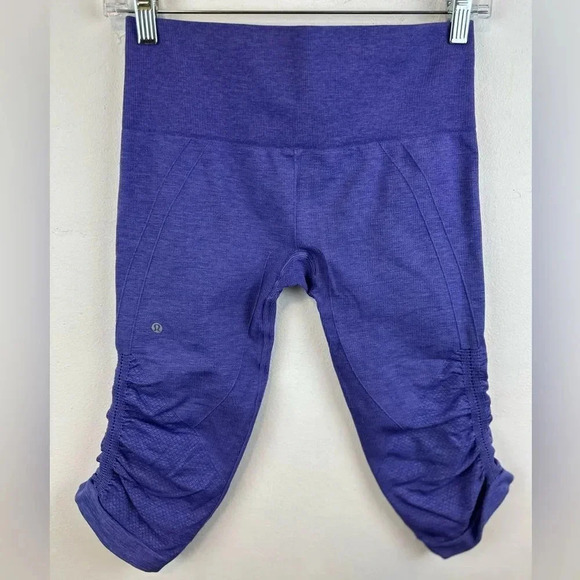 Lululemon In The Flow Crop II Heathered Purple Leggings Size 6 - Picture 8 of 16